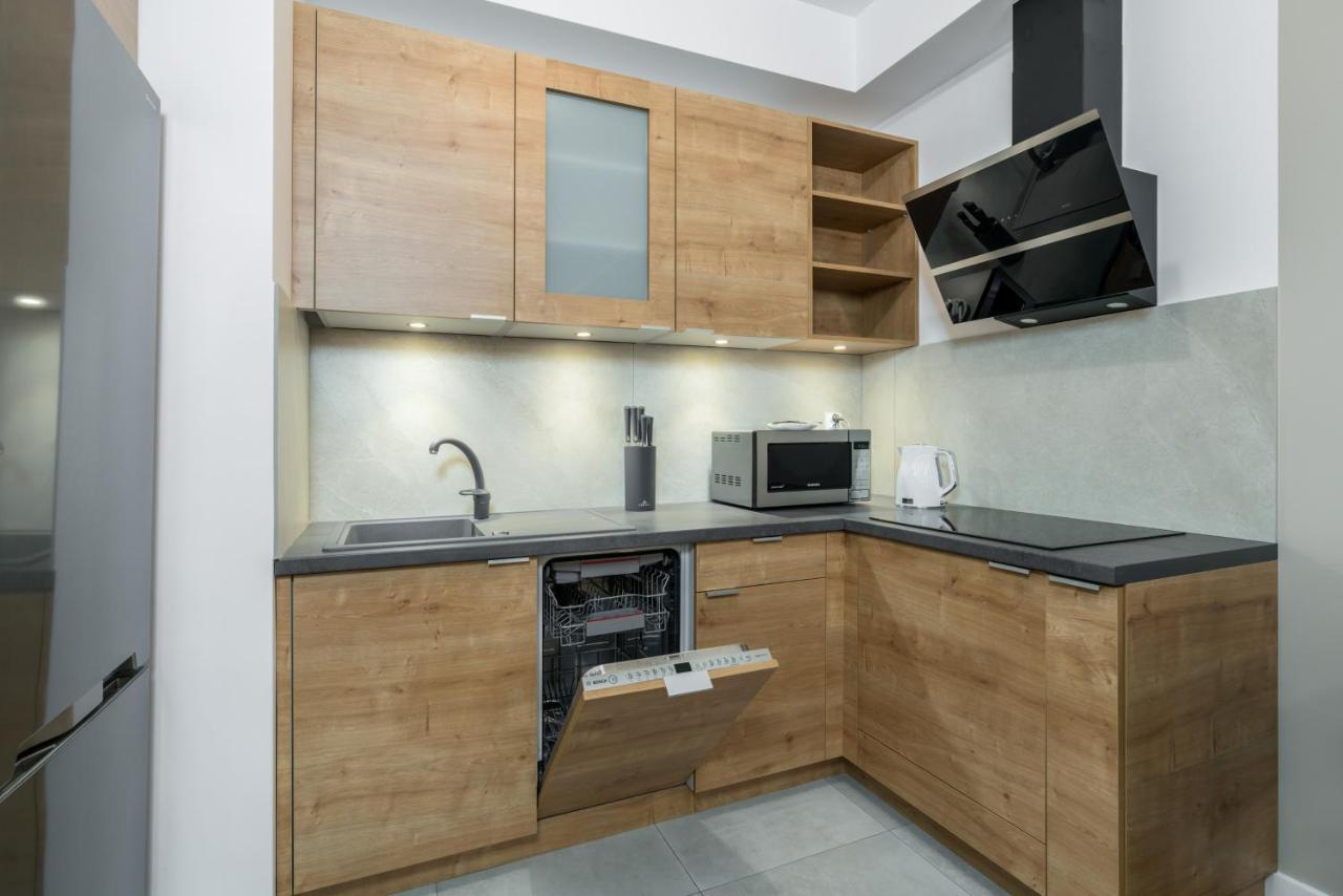 Apartament Black & White Mostowa By Renters Posen Exterior foto